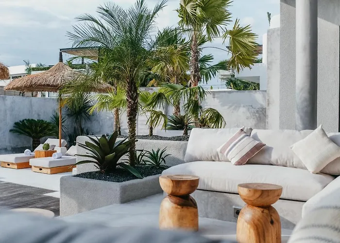 Villa Concrete Retreat