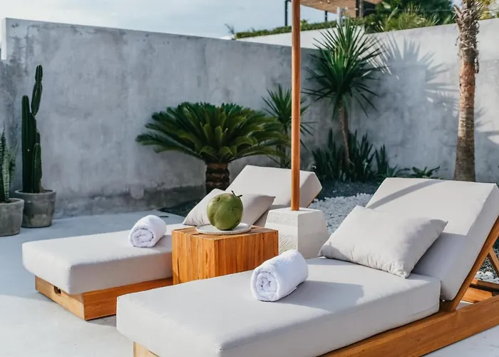 Concrete Retreat Villa Canggu