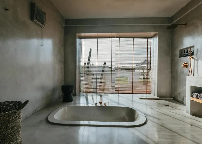 Villa Concrete Retreat Canggu
