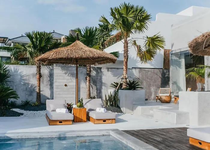 Villa Concrete Retreat